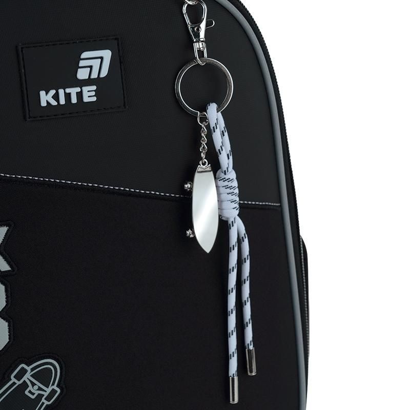 Рюкзак шкільний каркасний для хлопчика Kite Education 555 Skate 36,5 &times; 27 &times; 15,5см чорний фото