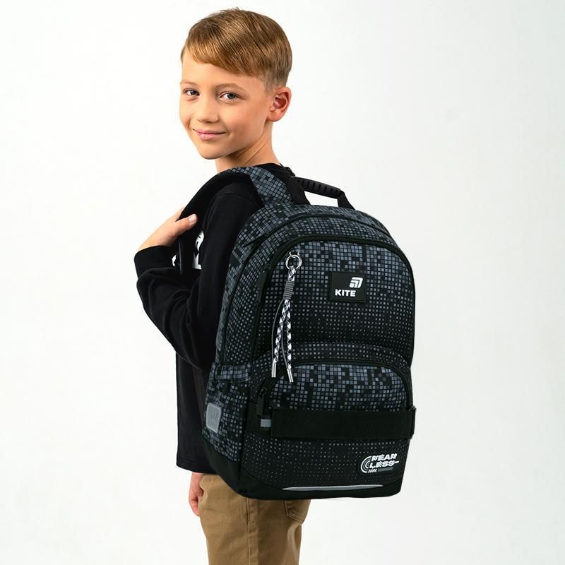 Рюкзак шкільний для хлопчика Kite Education 585 Fearless 40 &times; 29 &times; 14см чорний фото