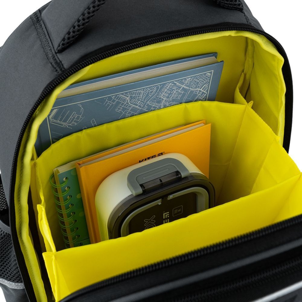 Рюкзак шкільний напівкаркасний для хлопчика GoPack Education 165M Skate 38*28*13см сірий фото